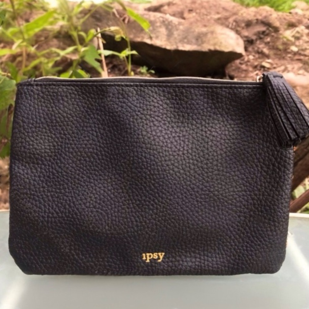 🔴 3/$15! Black & Gold Sequin Textured Makeup Bag with Tassel Ipsy Glam Bag NEW